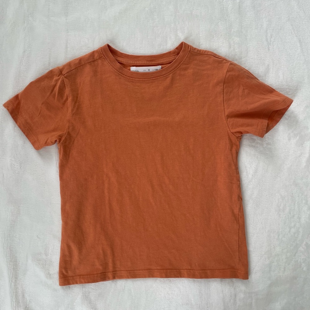 Zara Tee